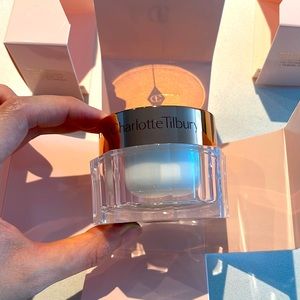 Charlotte Tilbury Magic Cream Moisturizer (brand new)